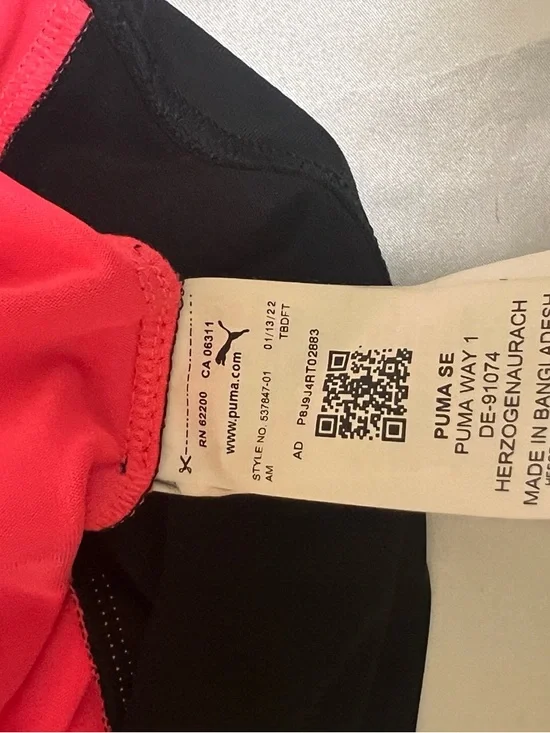 Puma Black Dress with Pink Side Panels - Picture 5 of 7